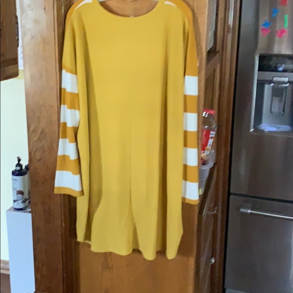 Sweater long back tunic - Picture 2 of 2